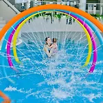 Aqua Resort Apartments-Aqua Park No Limit, Parking