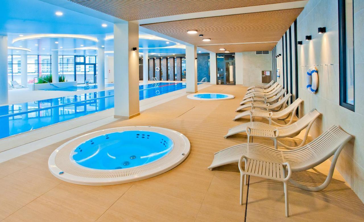 Apartament Aqua Apartments-aqua Park No Limit, Parking
